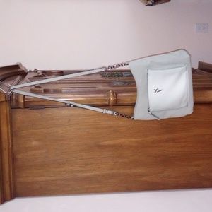 Vera Wang Simply Vera purse